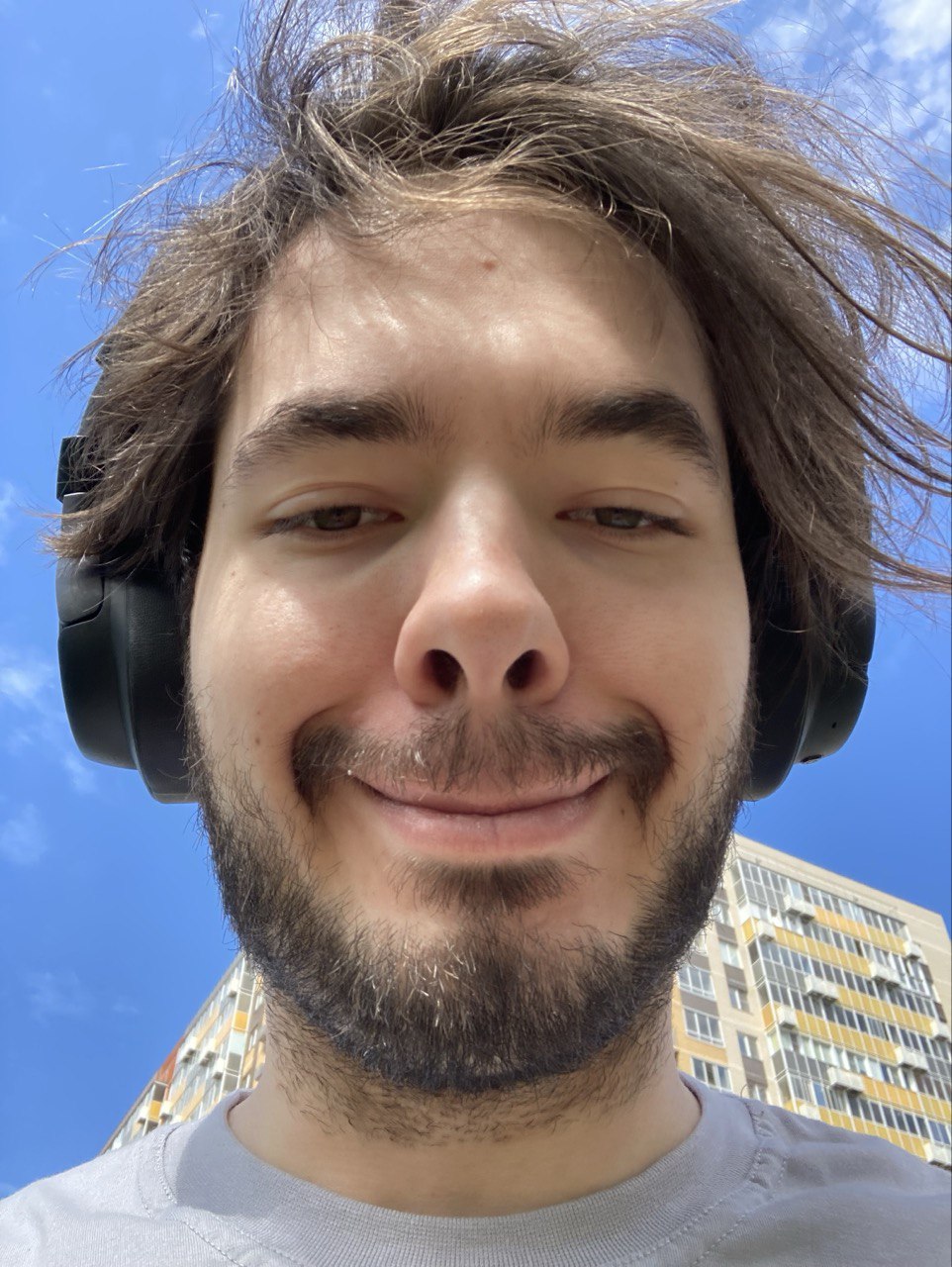 Paul S (paulsingur) Farcaster social identity (Fname handle) PFP