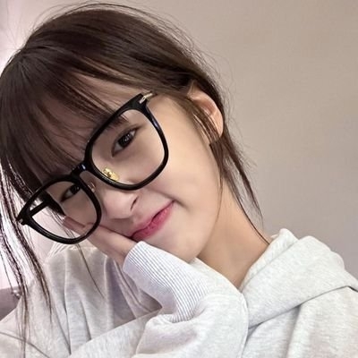 anyujin778's Farcaster avatar