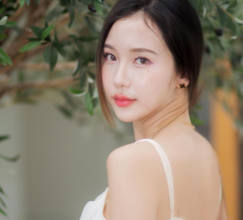 Nguyen Thu Ha pfp