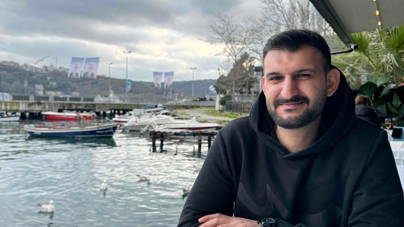 Cem (eriscem) Farcaster social identity (Fname handle) PFP