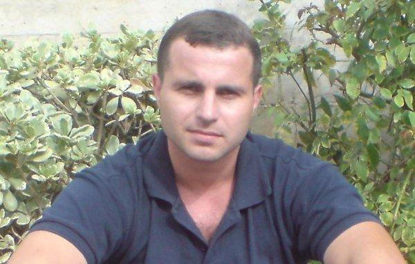 Alexander "base.eth" (a13xander) Farcaster social identity (Fname handle) PFP