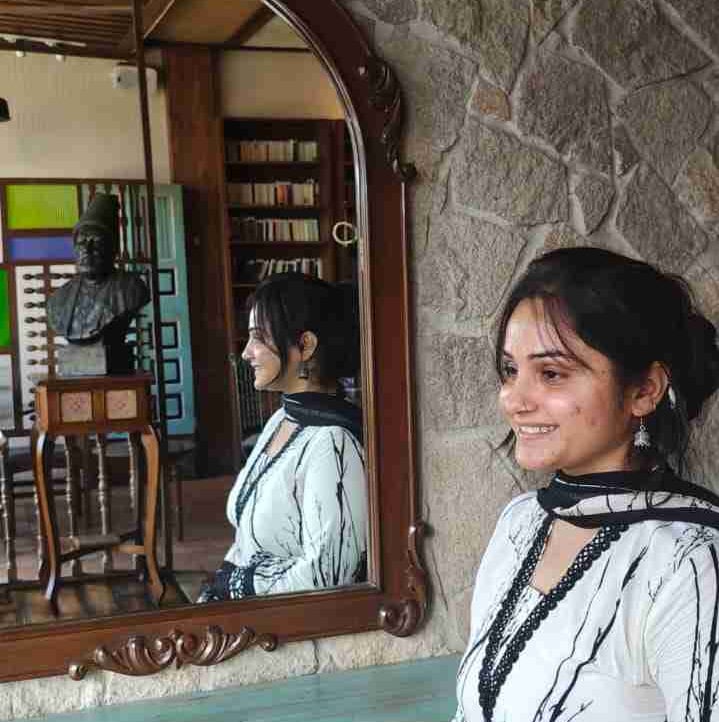 nkhushboo.lens Lens social identity (.lens handle) PFP