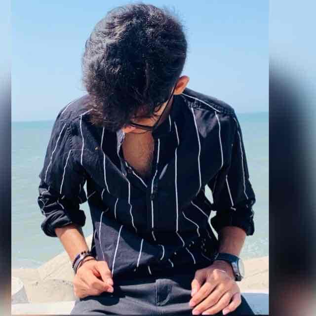 Rishhubs | base.eth (n00b) Farcaster social identity (Fname handle) PFP