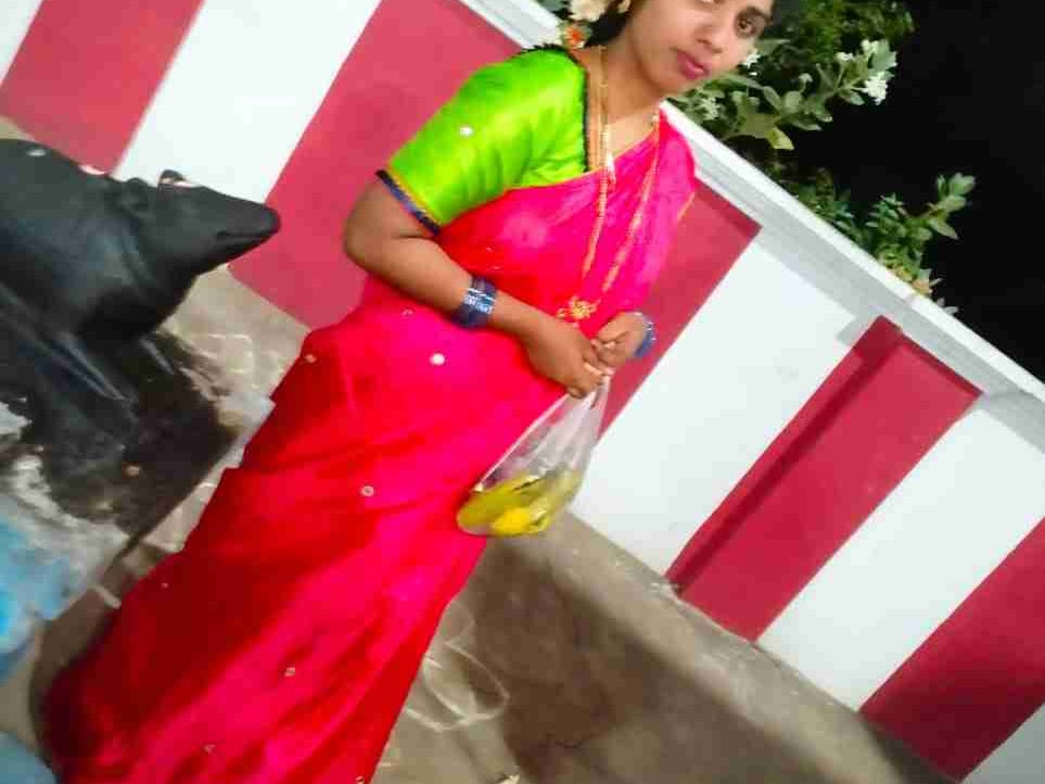 Mounika (smounika1.lens) Lens social identity (.lens handle) PFP