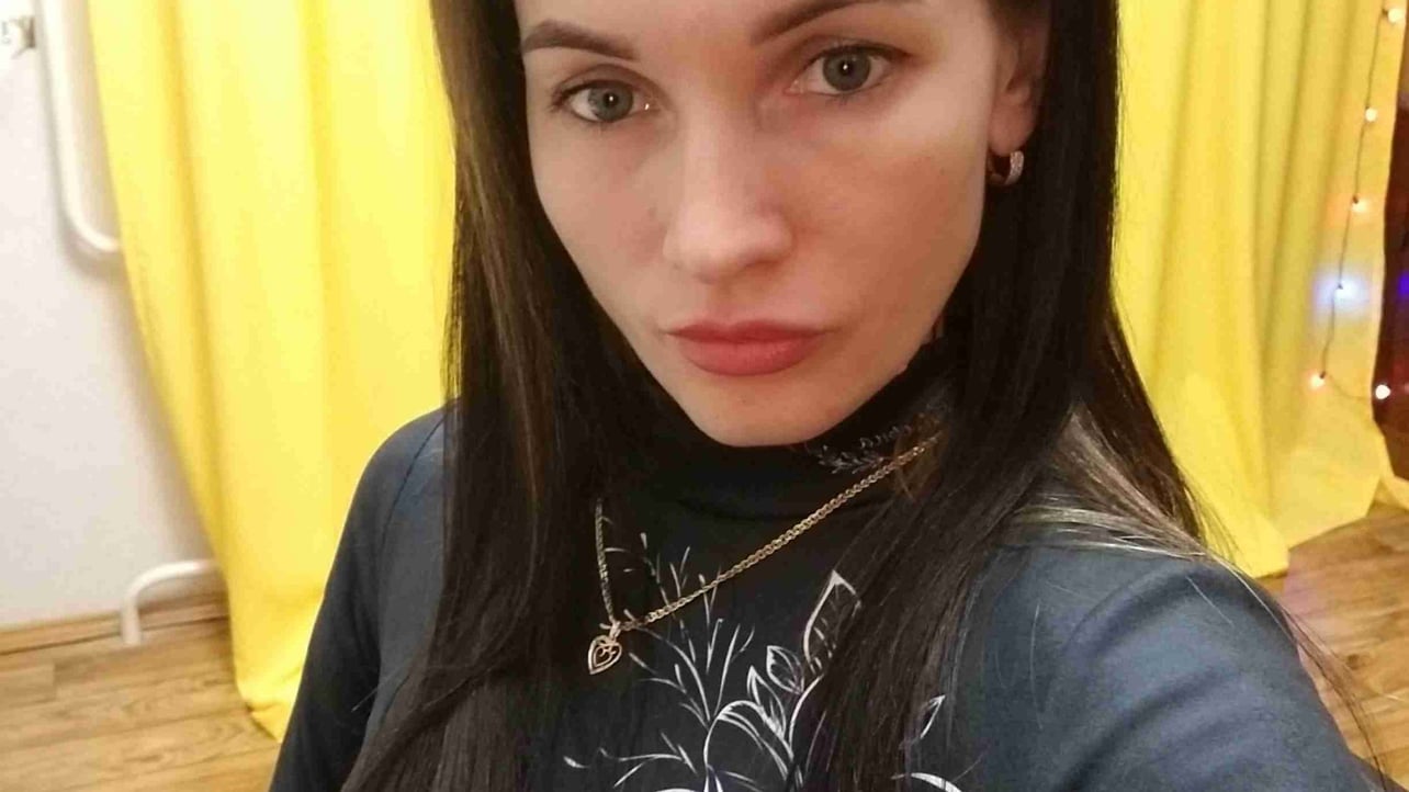 Olena pfp