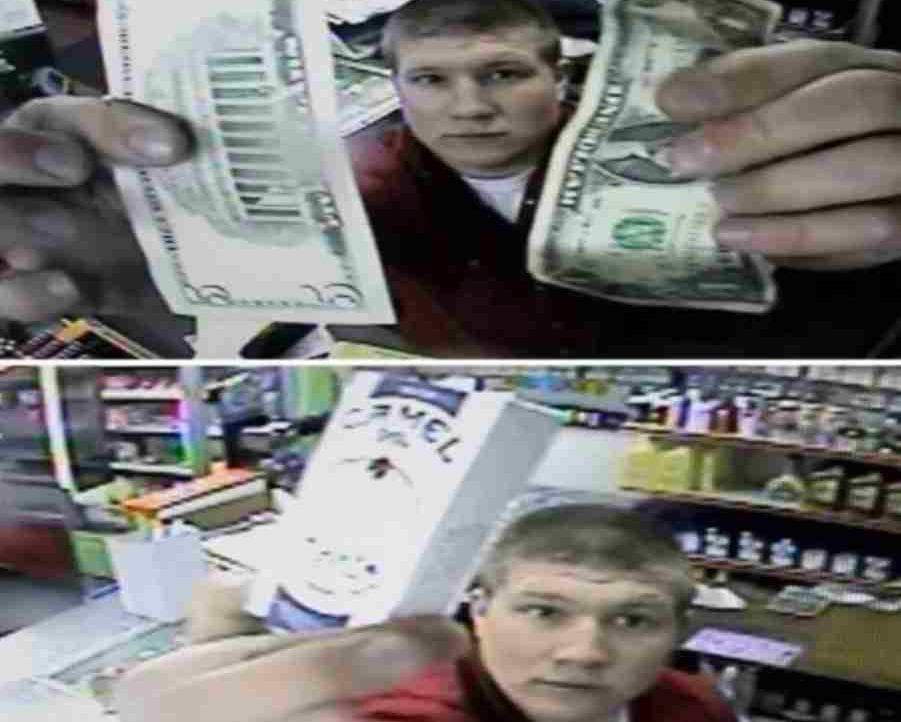 Louis Breton (bernadette15) Farcaster social identity (Fname handle) PFP