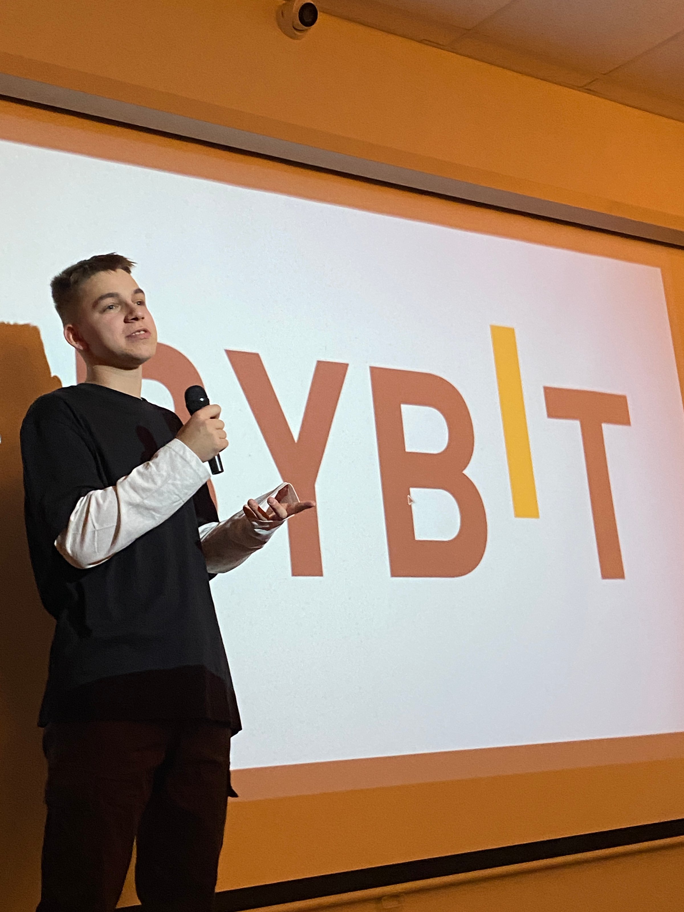 k0st9.lens Lens social identity (.lens handle) PFP