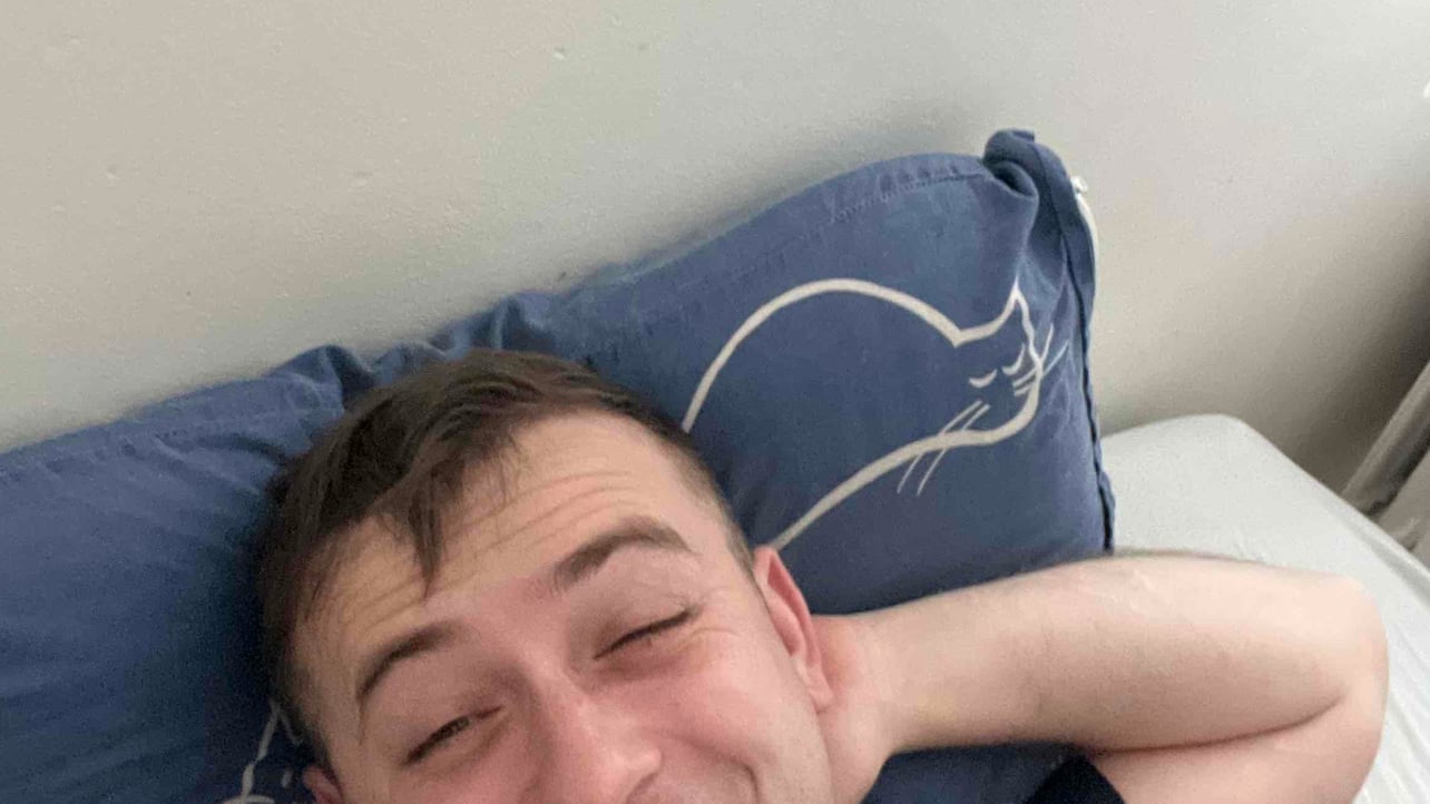 Aleksander pfp