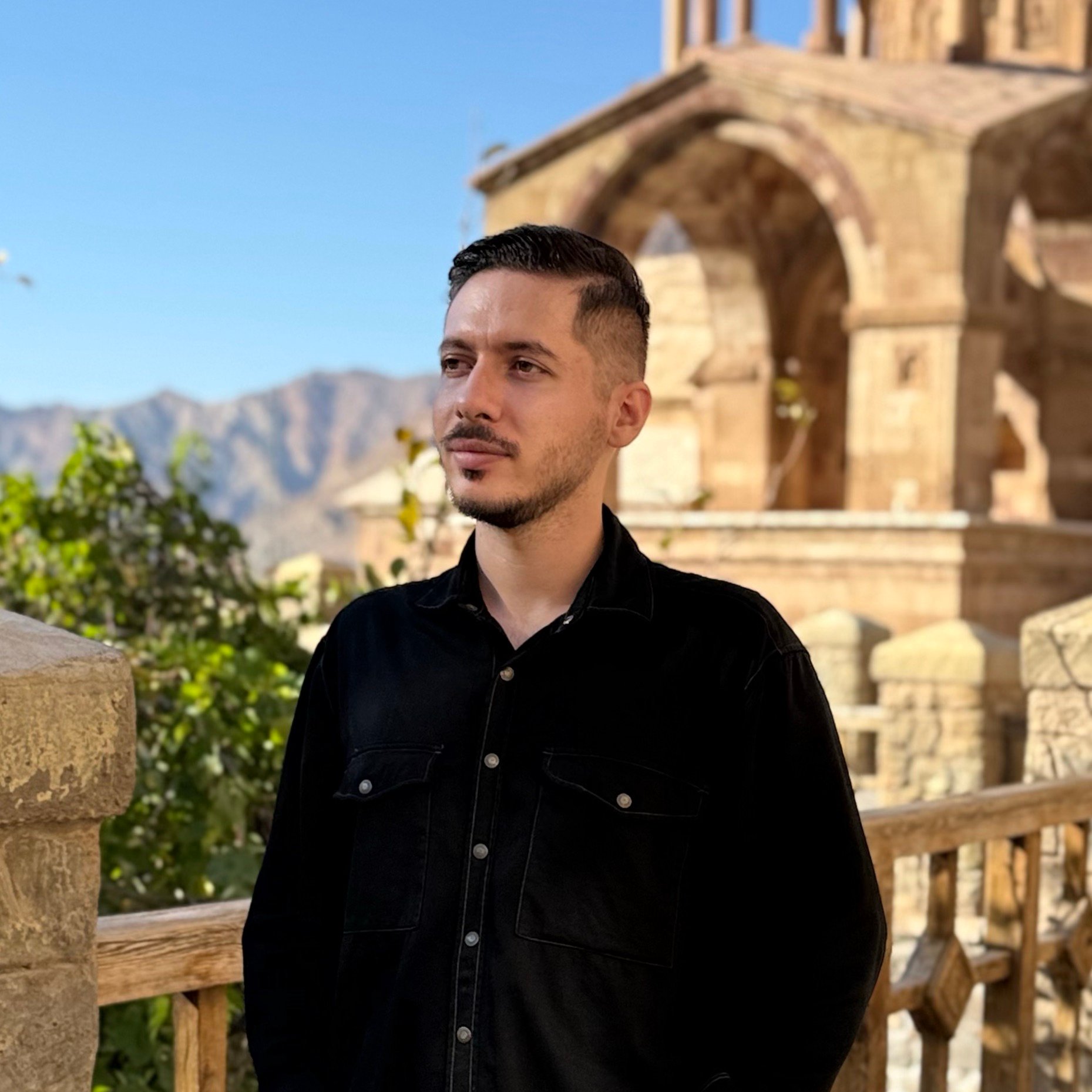 0xALI (alis) Farcaster social identity (Fname handle) PFP