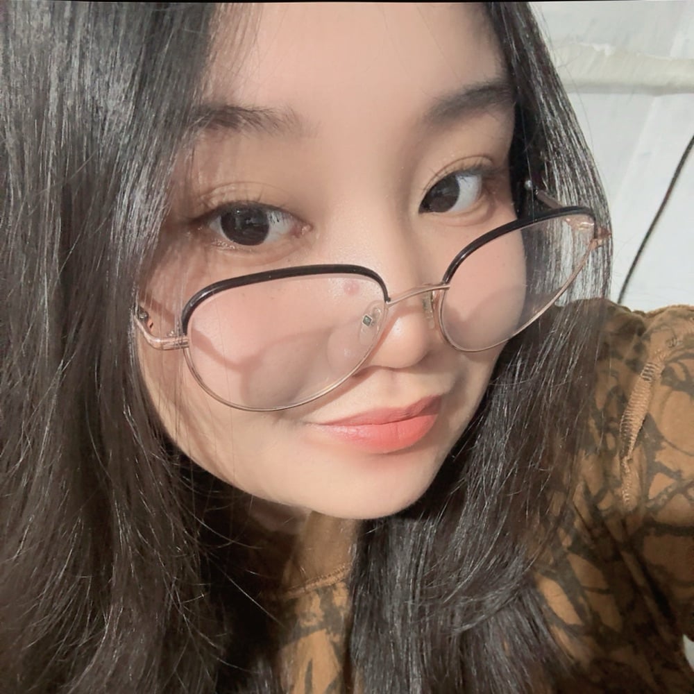 lorenxa pfp