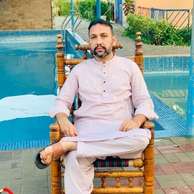 UmerKhan321 (umerkhan321) Farcaster social identity (Fname handle) PFP