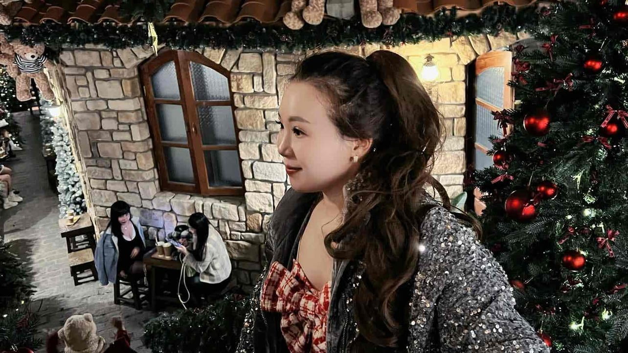 Phan Kim Khánh (kimjune) Farcaster social identity (Fname handle) PFP