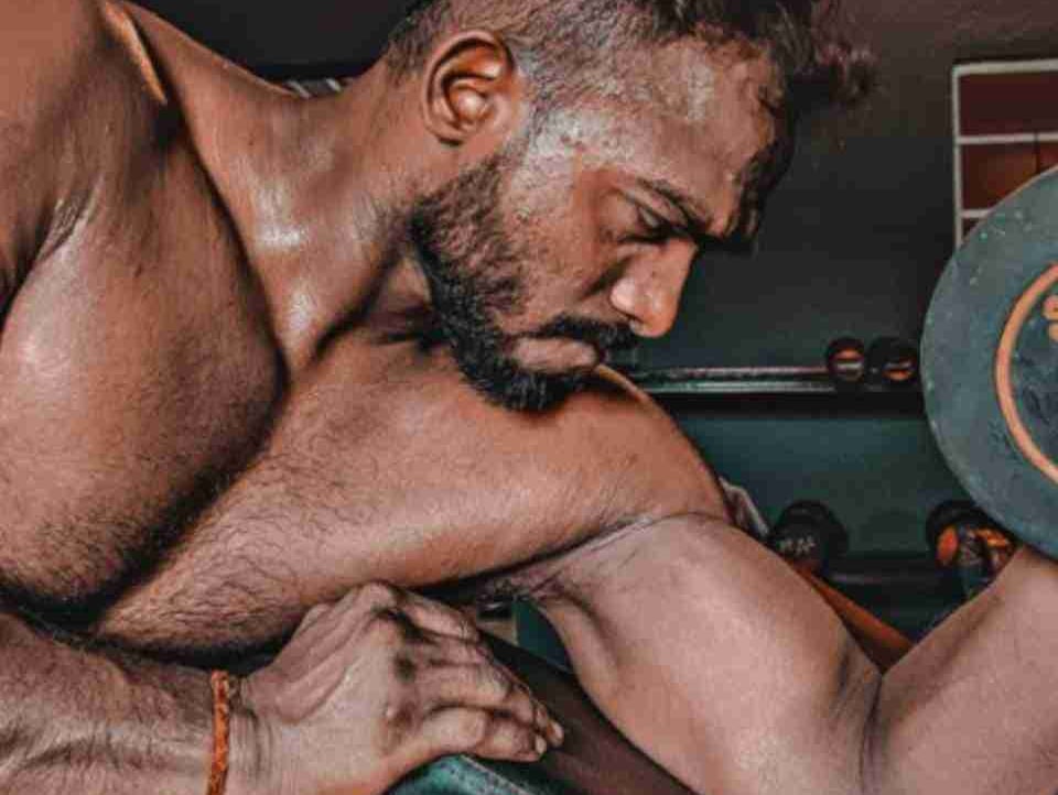 Rohit Paswan base.eth (rohit007) Farcaster social identity (Fname handle) PFP