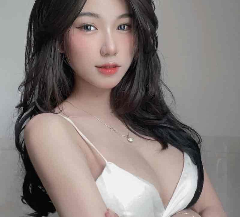 Hương Giang pfp