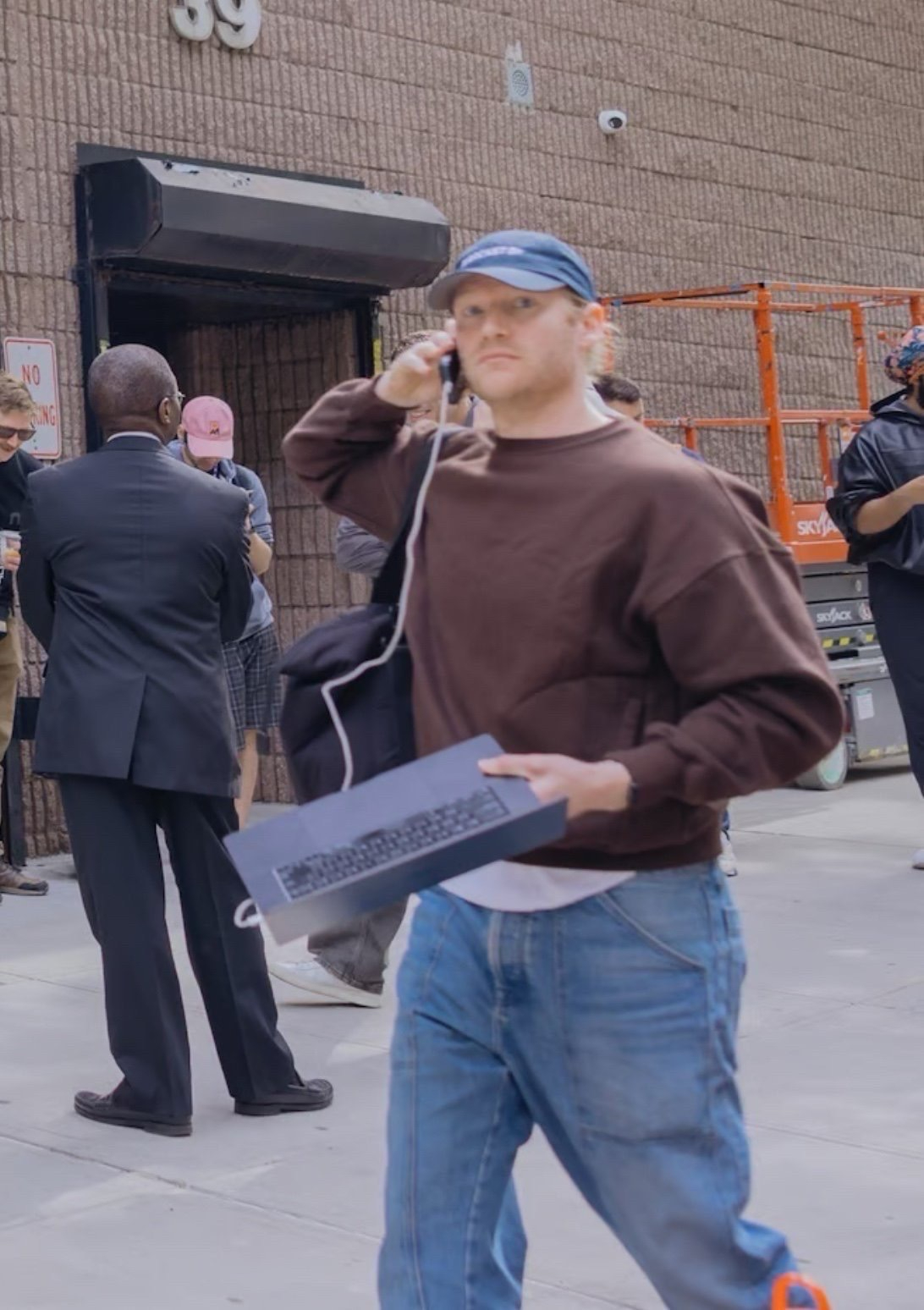 Embed from @0xdesigner