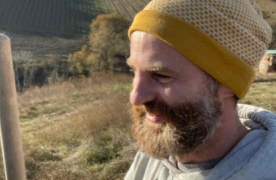 Simon Q (simonq) Farcaster social identity (Fname handle) PFP