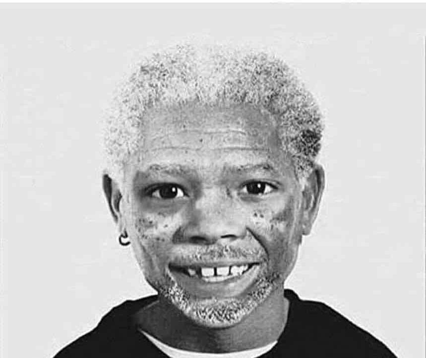 Cezar (vexxy) Farcaster social identity (Fname handle) PFP