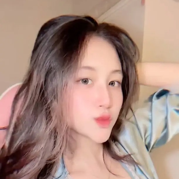 miieL pfp