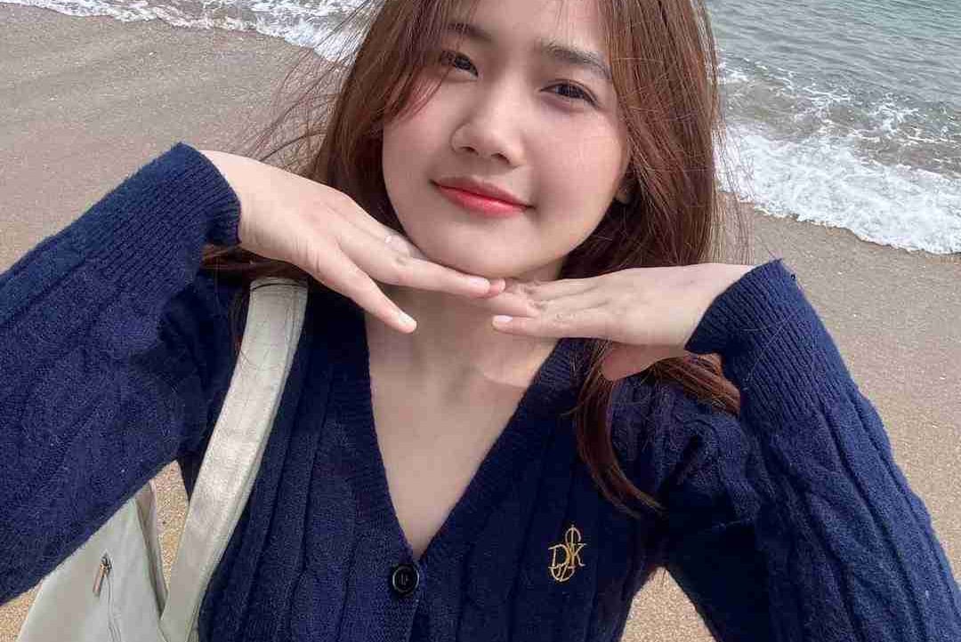 Nhật Linh pfp