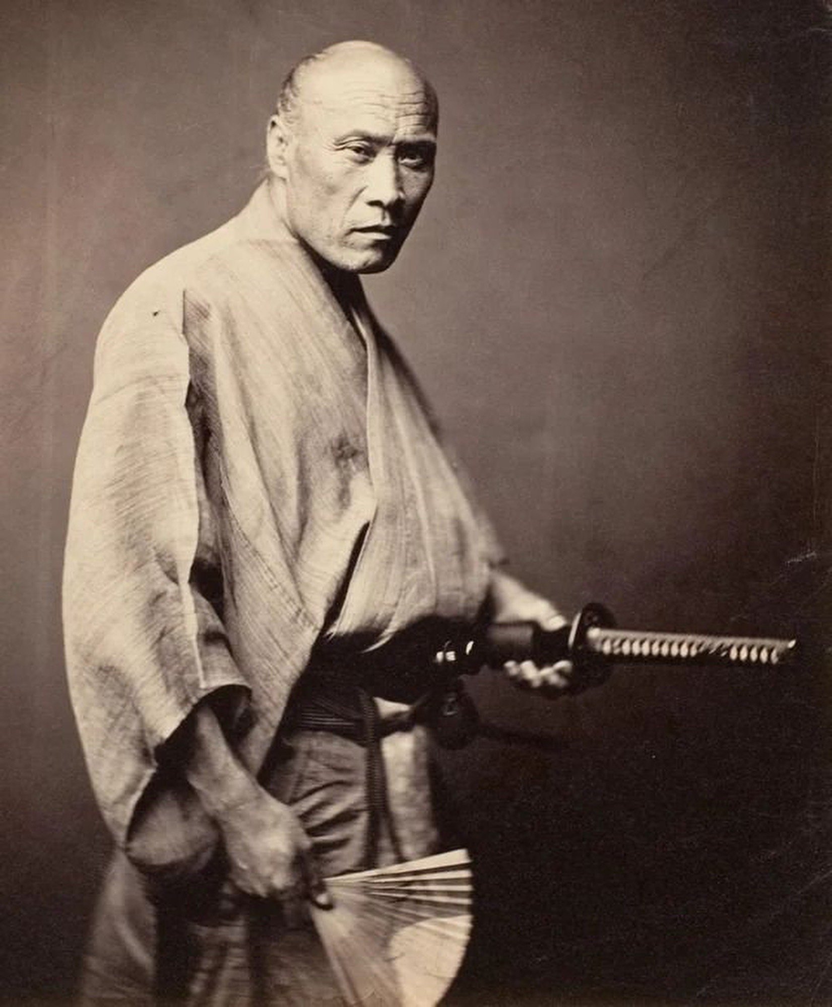 Cast image