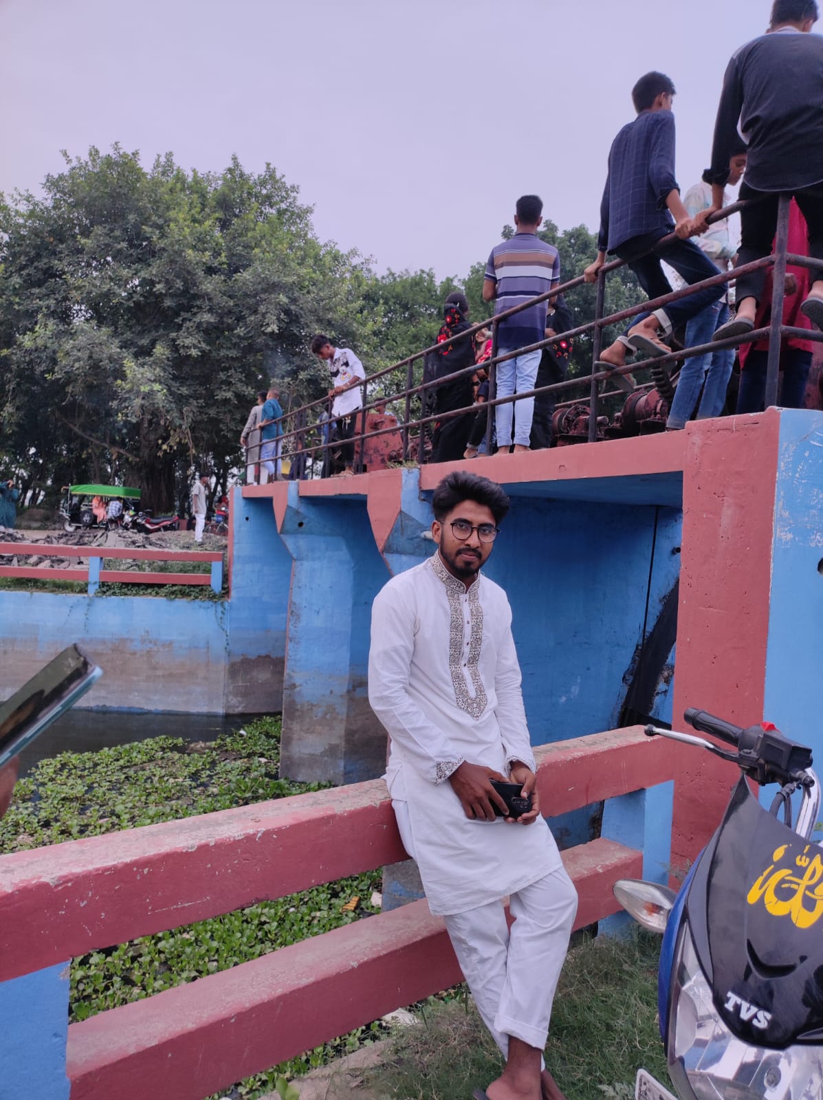 S M Amit (smamit3132) Farcaster social identity (Fname handle) PFP