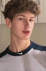 Zephyr pfp