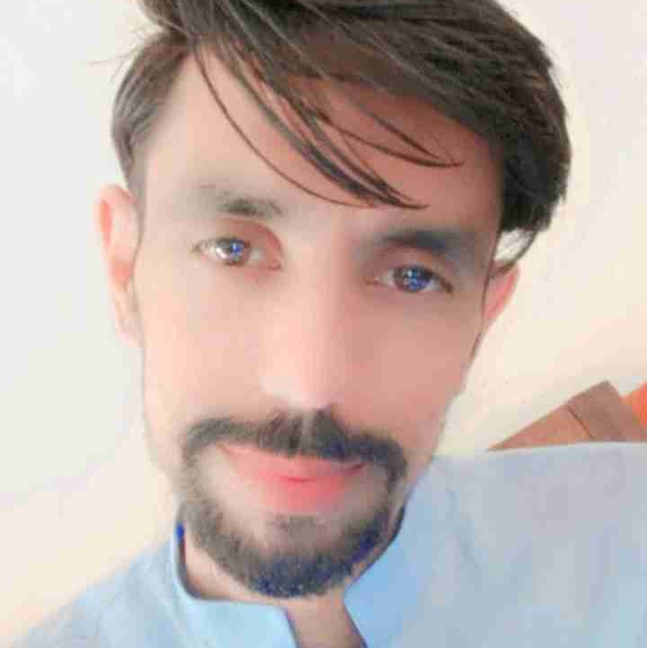 Hasnain Khan pfp