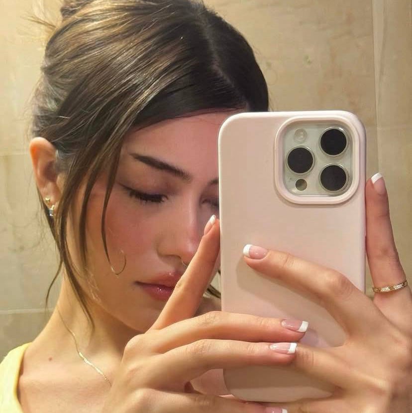 Ava Monroe's Farcaster avatar