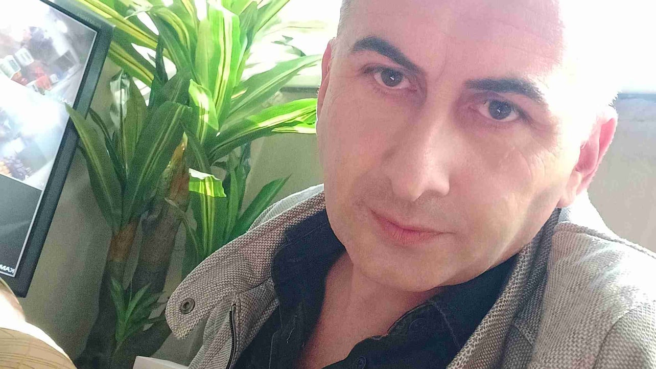 Iliyan (vito3000) Farcaster social identity (Fname handle) PFP