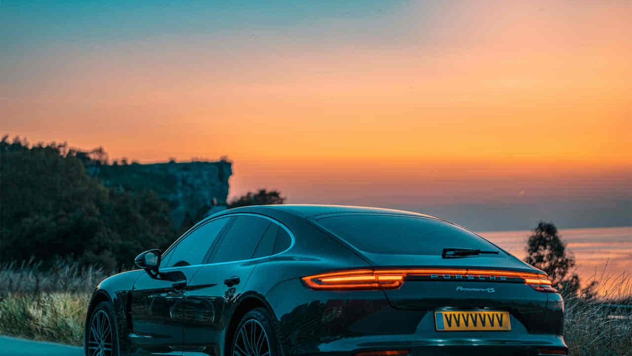 Vladislav (milliarder) Farcaster social identity (Fname handle) PFP