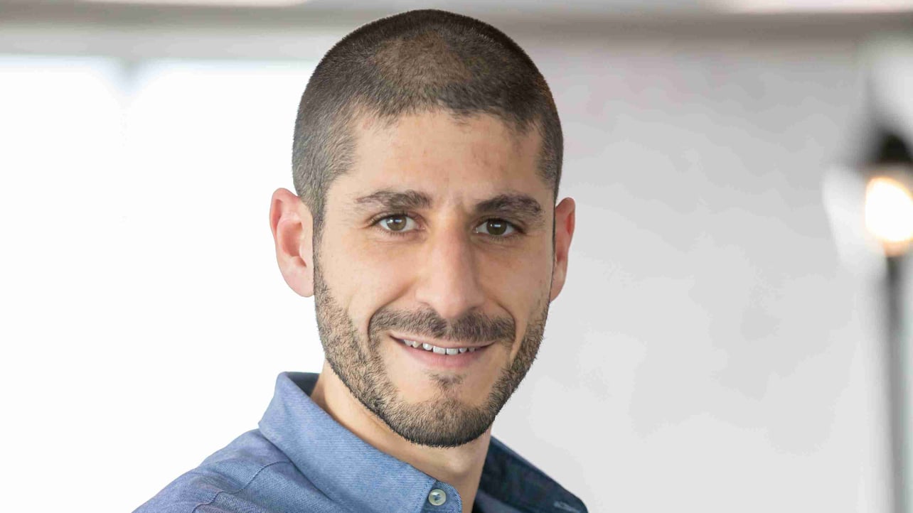 Sam (samteb) Farcaster social identity (Fname handle) PFP