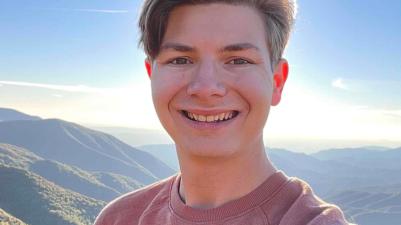 Cam Sinko (camsinko) Farcaster social identity (Fname handle) PFP