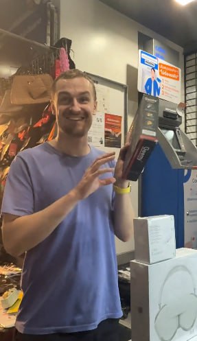 HAPPY JESSE
