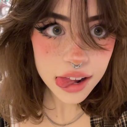 UwU (uwu1) Farcaster social identity (Fname handle) PFP