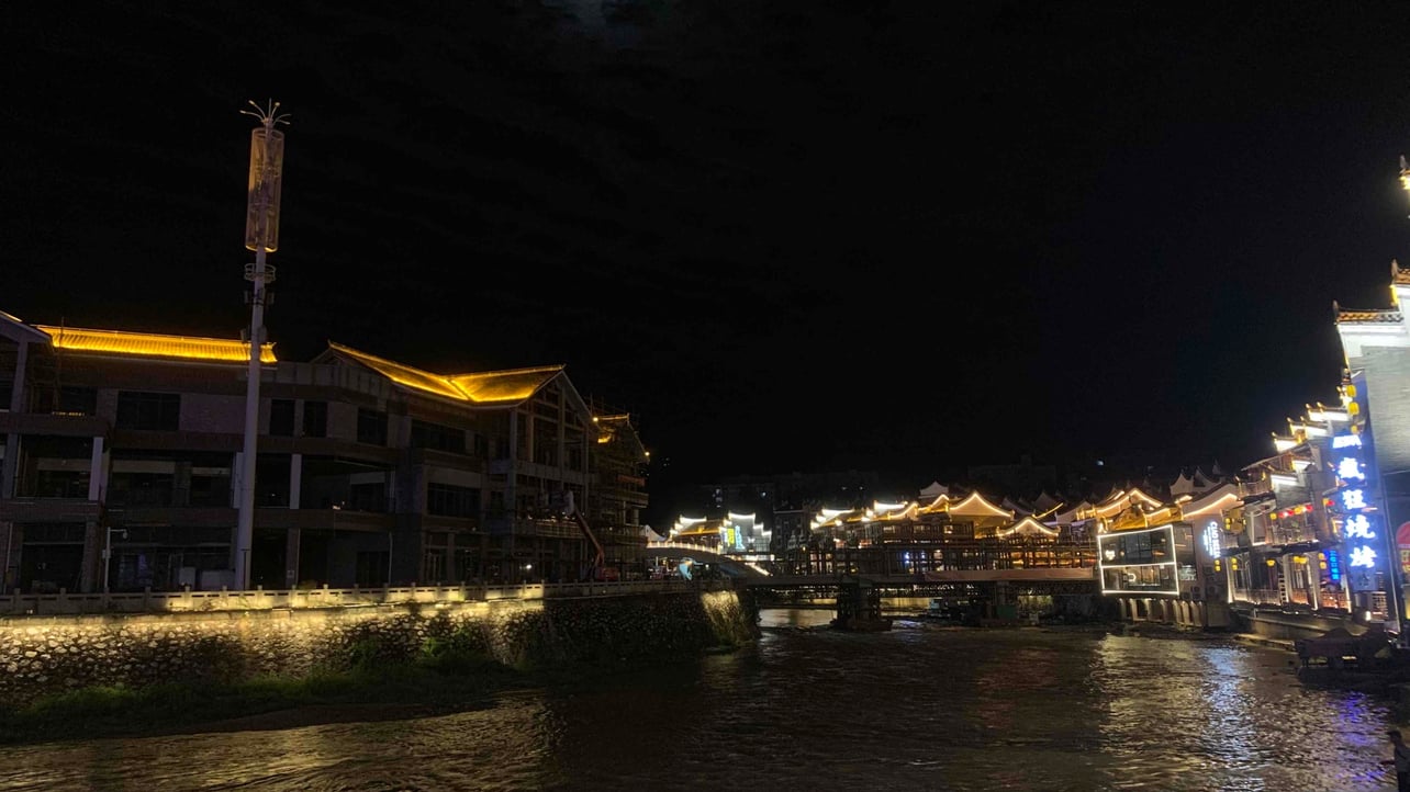 Tying (qzw) Farcaster social identity (Fname handle) PFP