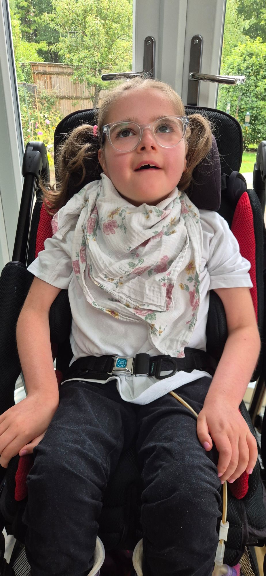 Embed from @rosaliesrainbow