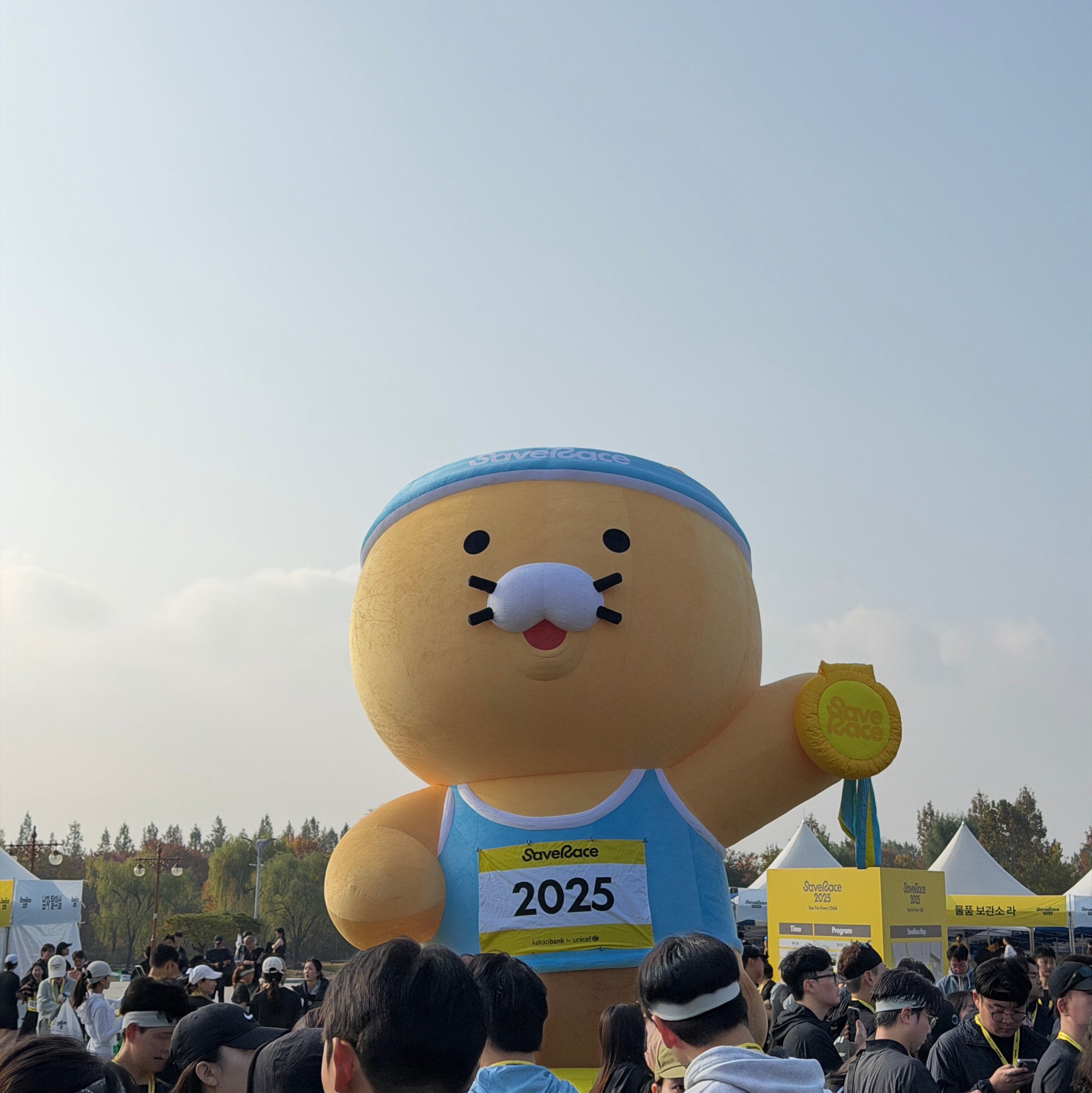 KON🎩🍖🔵 (kon102) Farcaster social identity (Fname handle) PFP