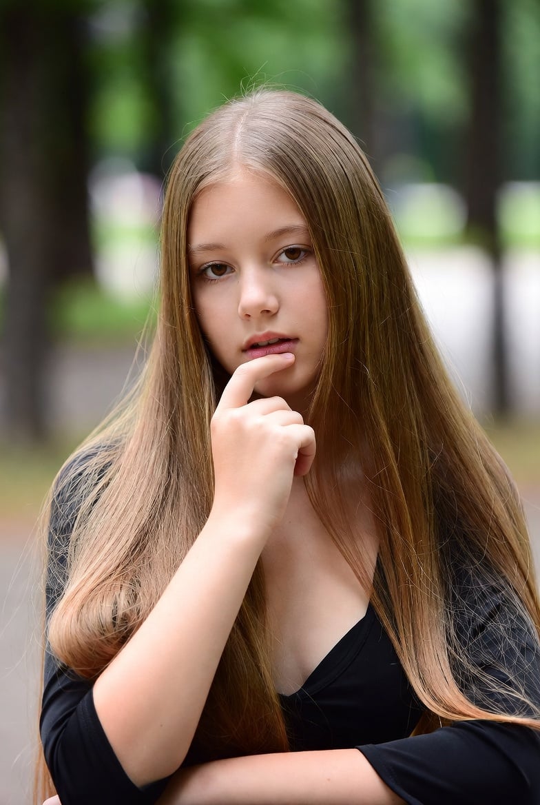 Lyudmila Zvezdix's Farcaster avatar