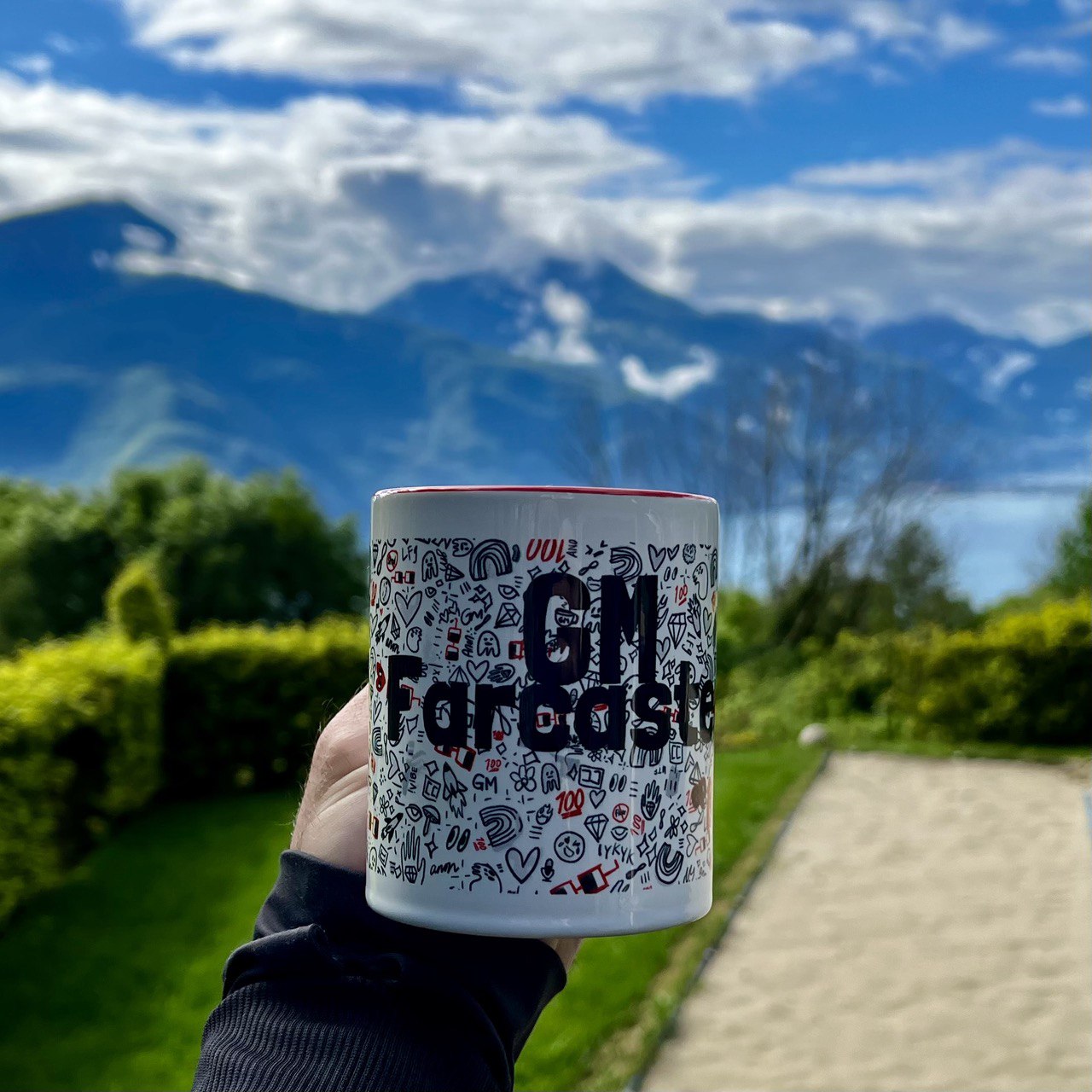 Embed from @victoctero