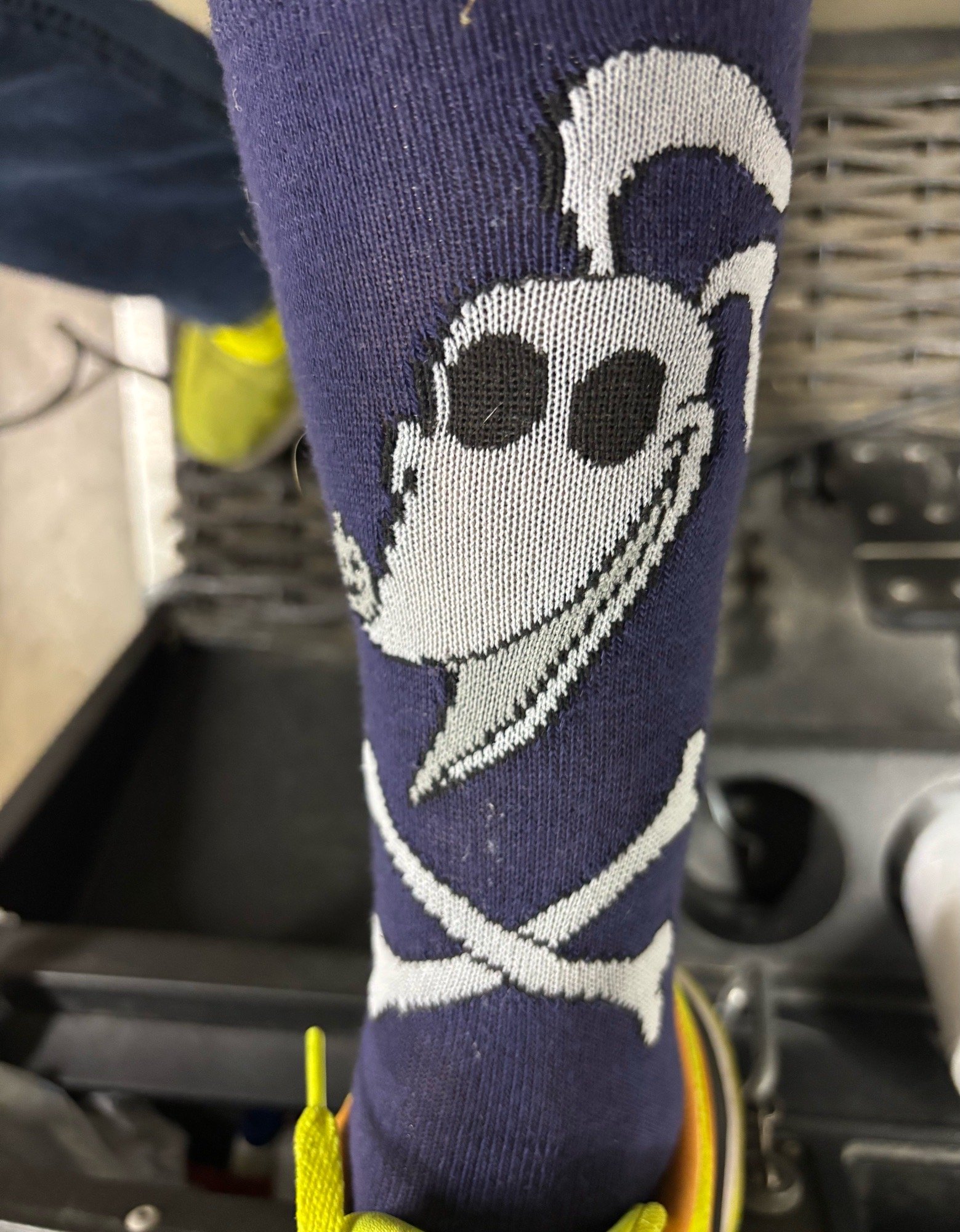 Cast image