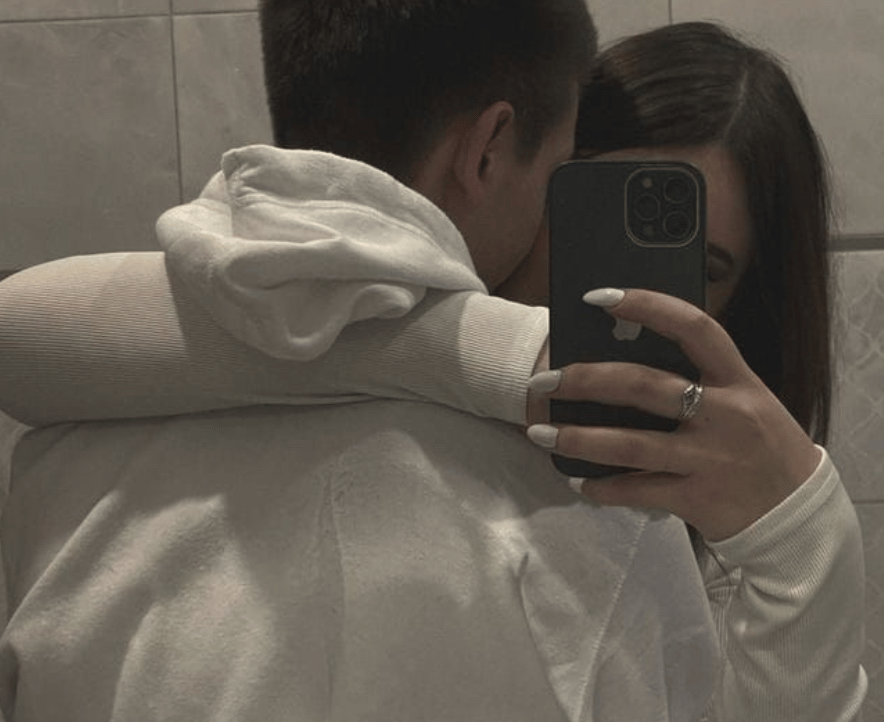 Zaid (finhyd83) Farcaster social identity (Fname handle) PFP