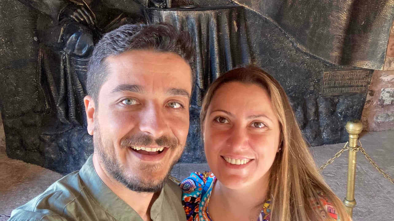 Zehra (zehragul) Farcaster social identity (Fname handle) PFP