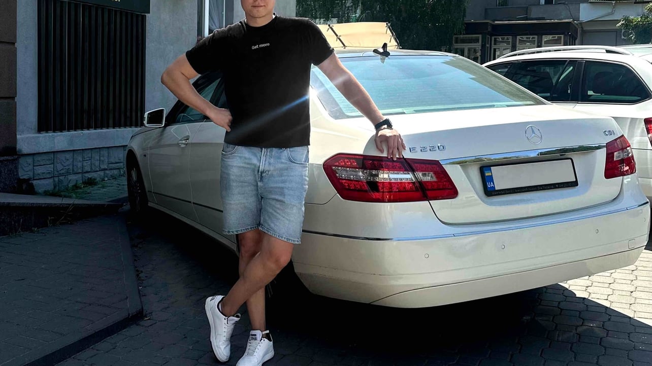 Oleksandr Pravednyi (pravednyi.lens) Lens social identity (.lens handle) PFP