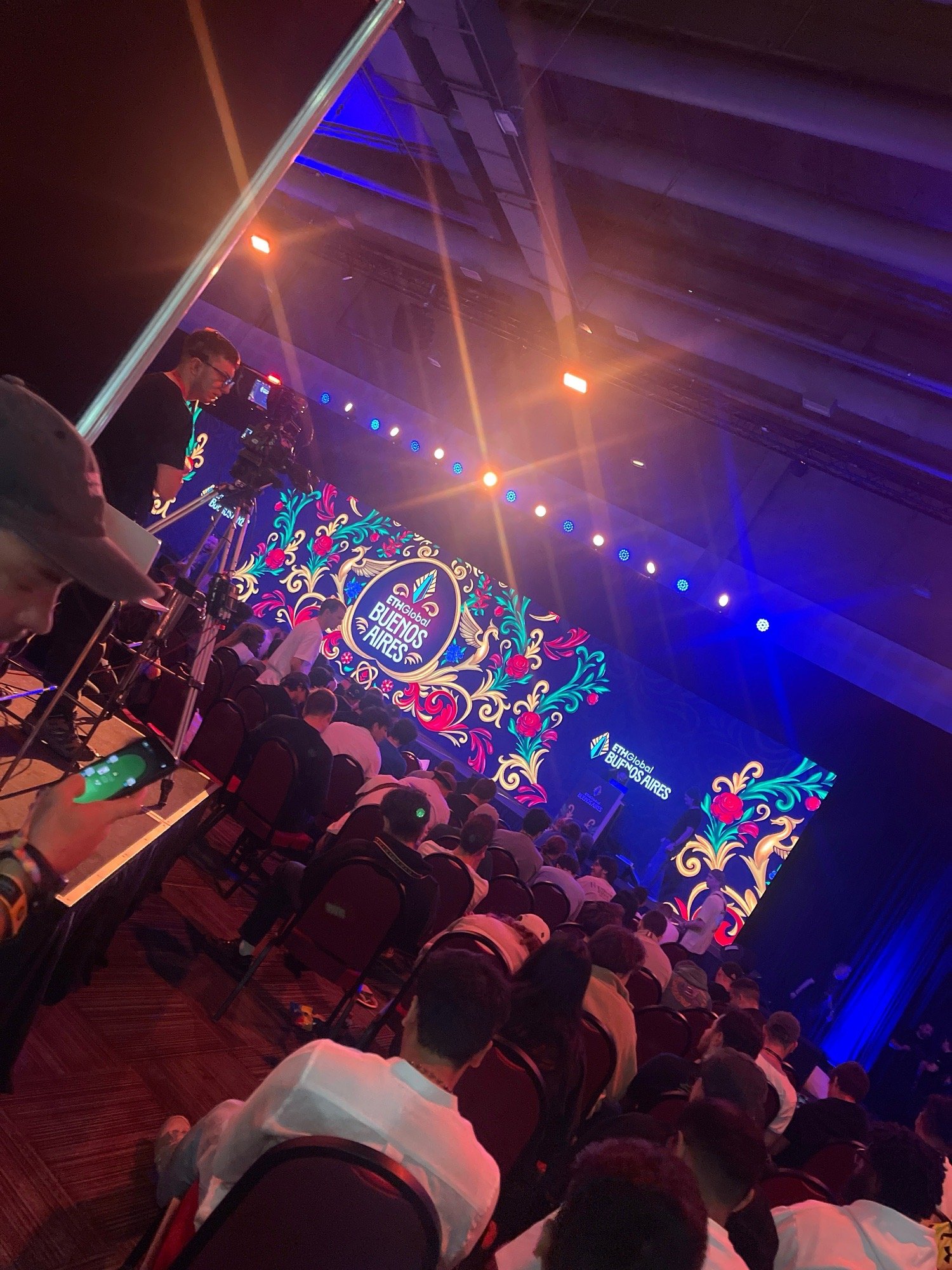 Embed from @nikolaii.eth