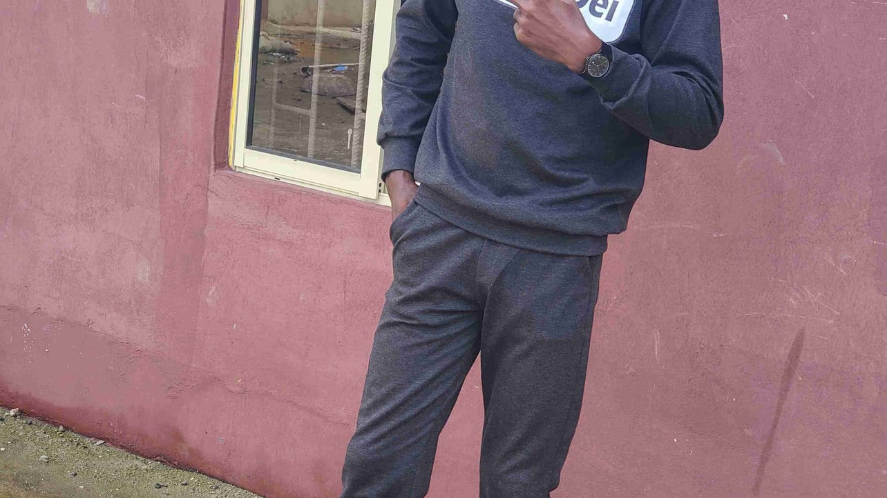 Oladokun Lanre pfp
