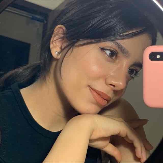Olivia Brooks pfp