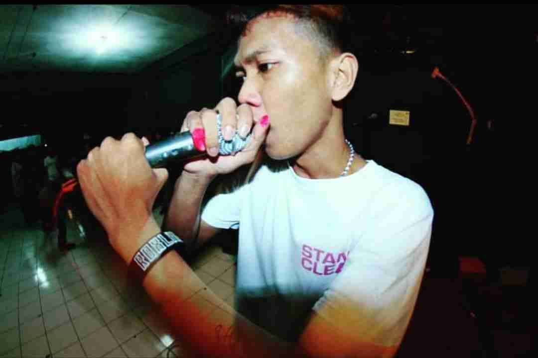 FAZRI AKBAR pfp