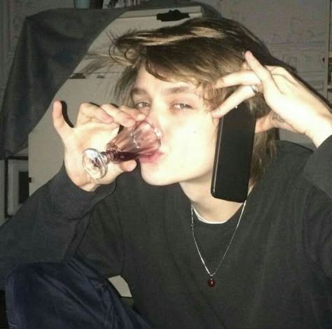 andy valeev pfp