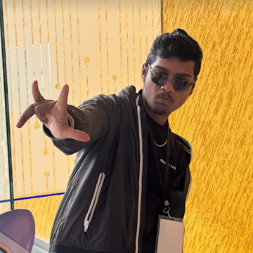 Abhiram K's Farcaster avatar