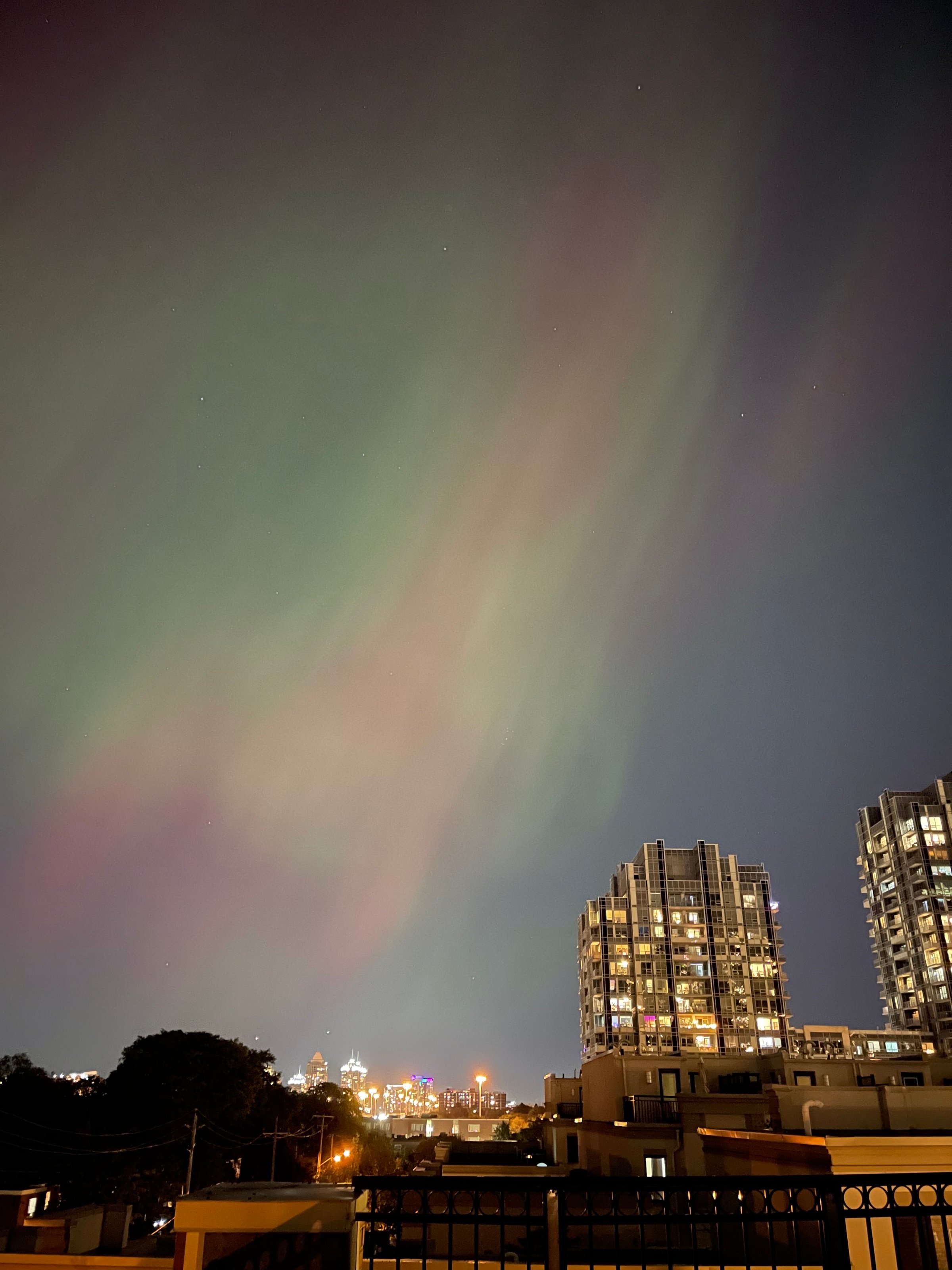 Embed from @br3no.eth